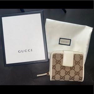 Gucci wallet